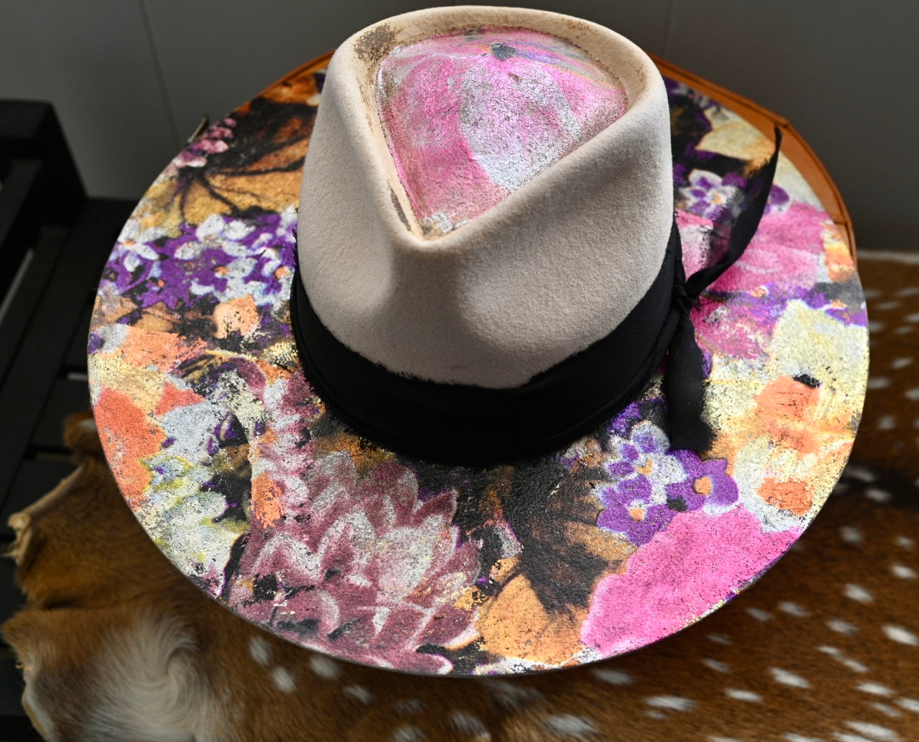 Fedora in floral